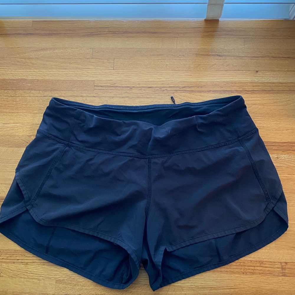 Black Lululemon speed up shorts